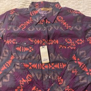 Women's Wrangler Pearl Snap Size XL